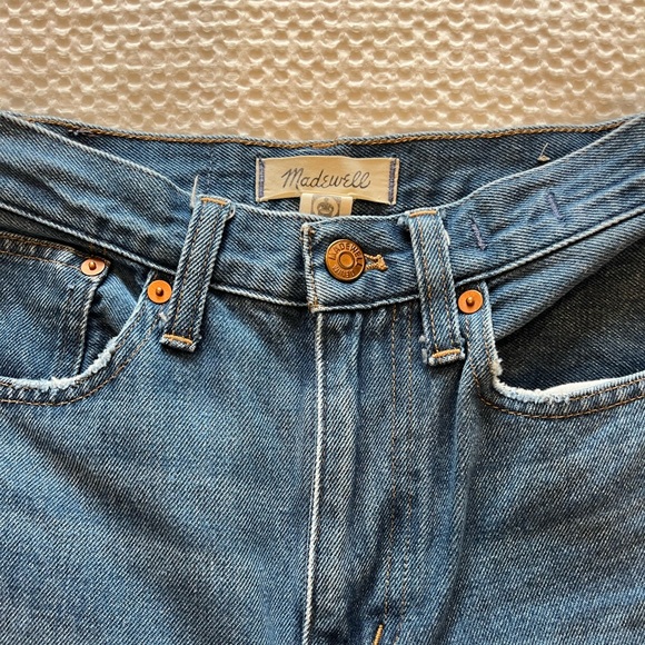 Madewell baggy straight jean. - Picture 3 of 5
